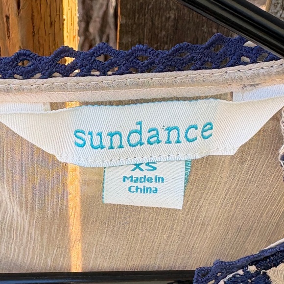 Sundance Luiza Silk Sheer Embroidered Blouson Sleeve Top In Beige /Navy Sz XS - Picture 3 of 15